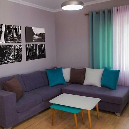 Modern Furnished Apartment With View Tirana Exterior photo